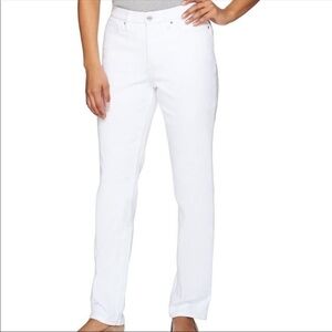 Denim & Co size 6 white denim jeans